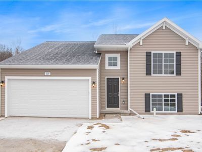 219 Creek Pointe Cir, Durand, MI, 48429