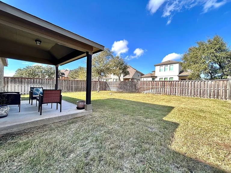 1357 Kneehigh Ln — Photo 32