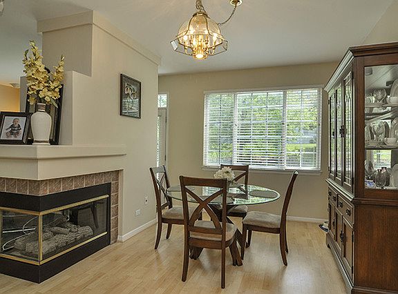 5th image of 32203 Millard Cir