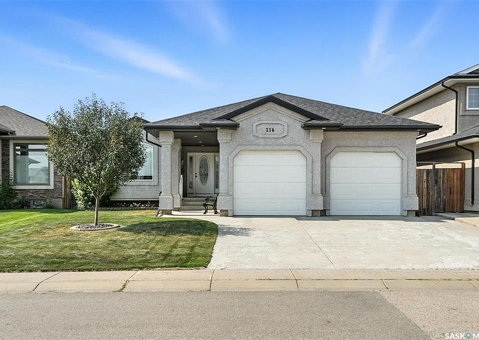 1st image of 214 Lakeridge Dr