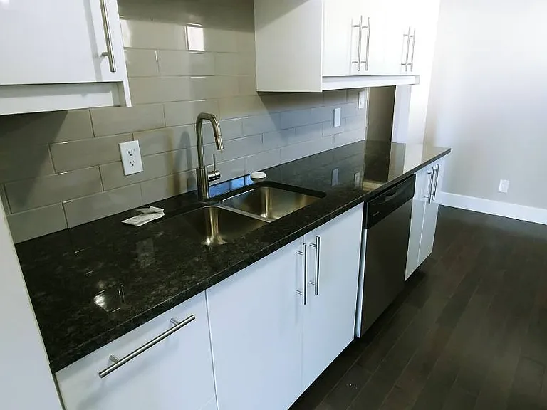 9908 Forest Glade Ct — Photo 5
