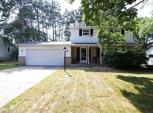 5333 Brookwood Dr SE, Kentwood, MI 49508