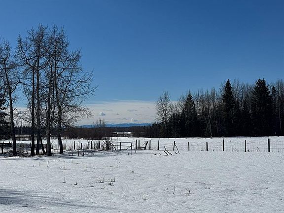 2nd image of 414006 Range Road 6 #3