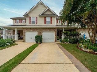 128 Fox Creek Dr, Woodstock, GA 30188