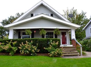 16619 W Park Rd, Cleveland, OH 44111