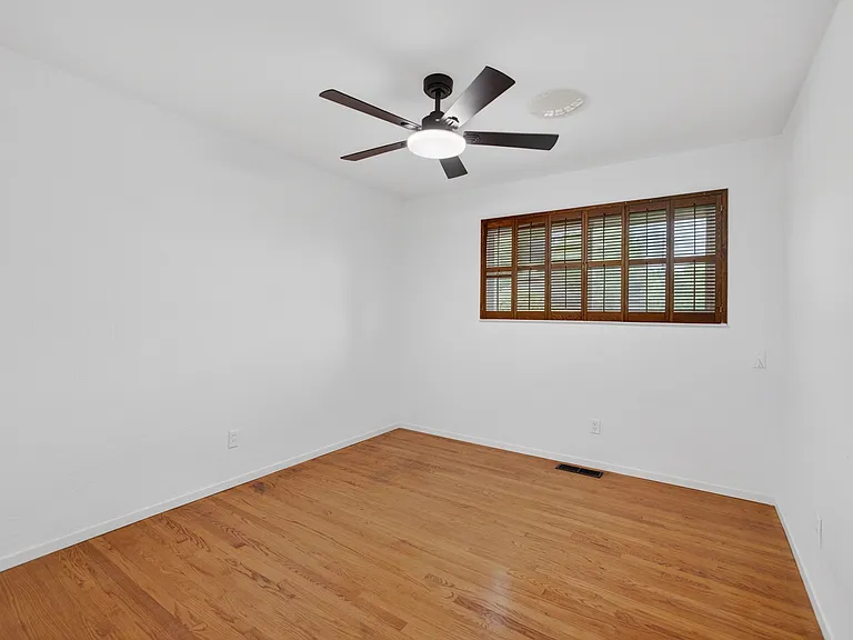 5940 Gloria Dr #0 — Photo 20
