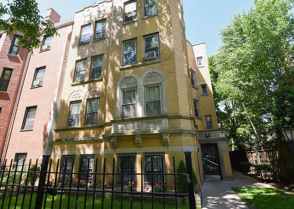 1st image of 4612 N Hermitage Ave APT 2W