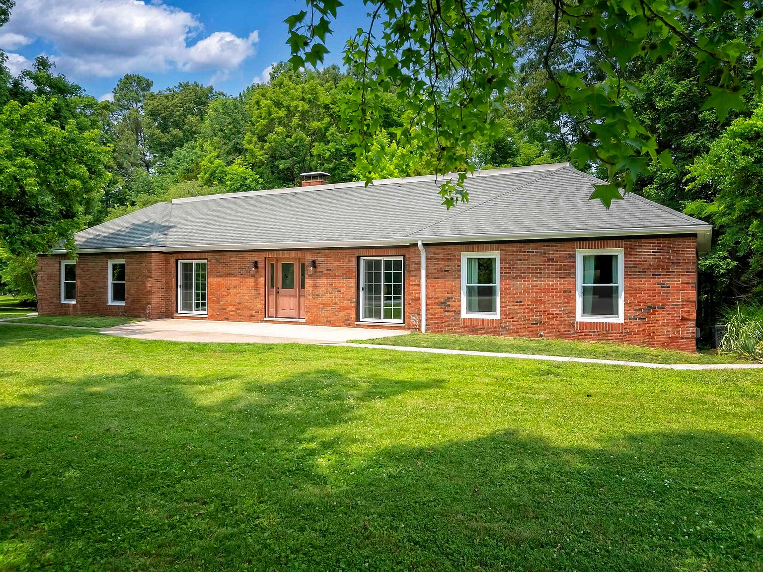 4 Magnolia Ln, Carbondale, IL 62903 MLS EB449385 Zillow