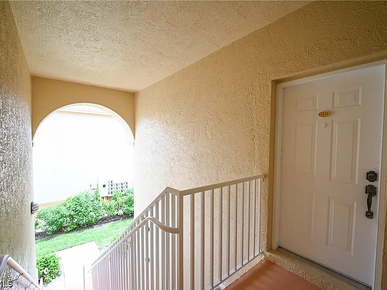 15449 Bellamar Cir #1221 — Photo 3