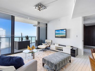 2201 Collins Ave #1411, Miami Beach, FL, 33139
