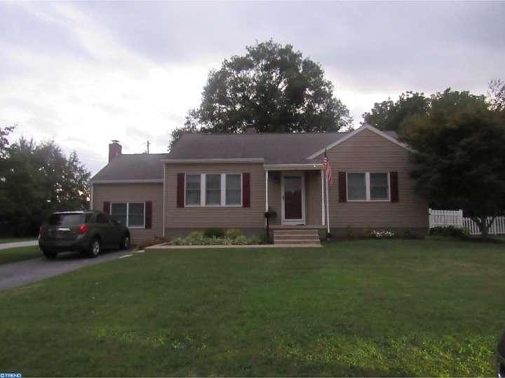 1st image of 2112 Walmsley Dr
