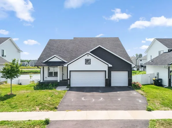 5832 178th St W, Lakeville, MN 55044