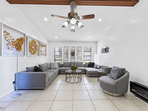 5th image of 611 Henry Ave