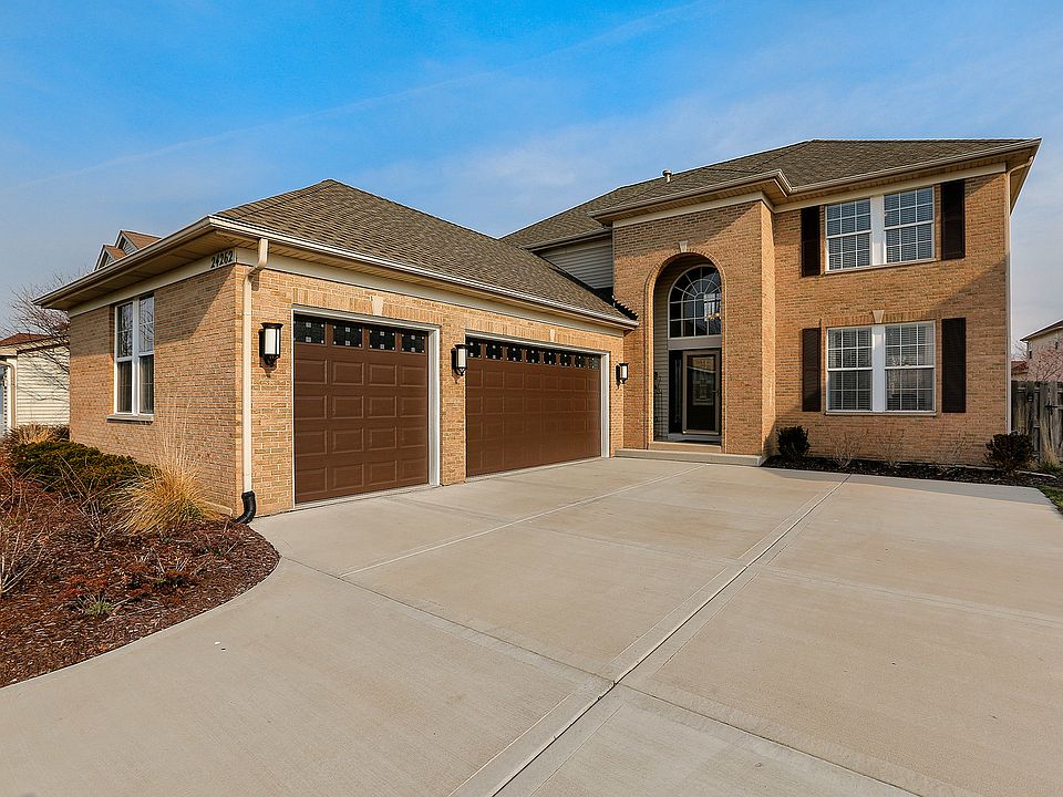 1st image of 24262 White Oak Dr