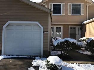 3933 Lake Run Blvd, Stow, OH 44224