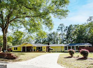 218 S Parkway Dr, Sylvania, GA 30467