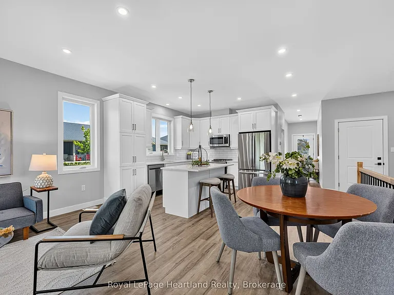 23 Silver Creek Rd — Photo 25