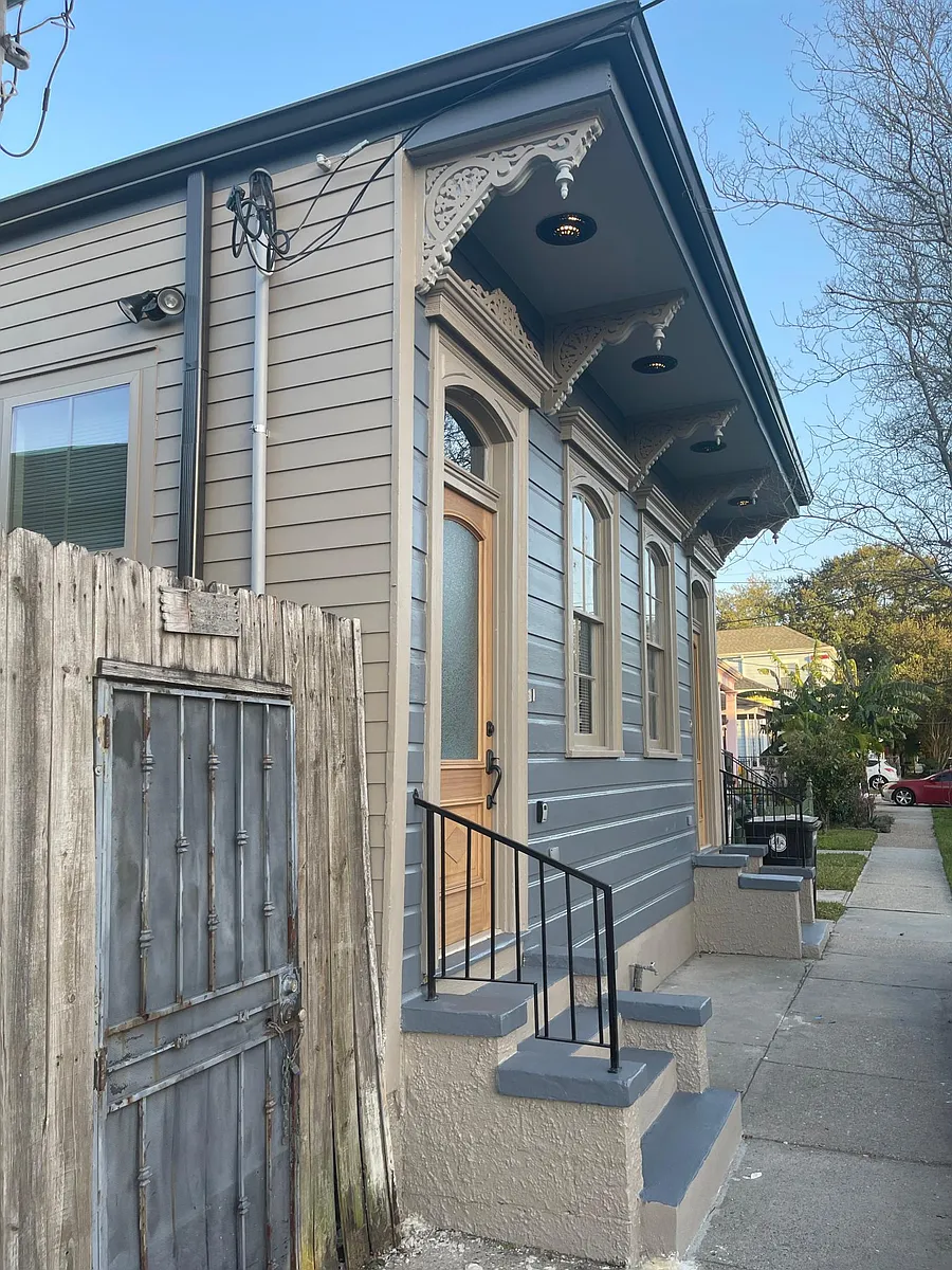 Building Photo - 2647 Governor Nicholls St