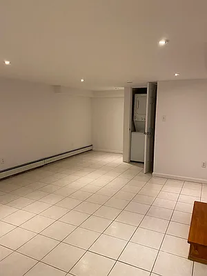 Rented by Compass | media 23