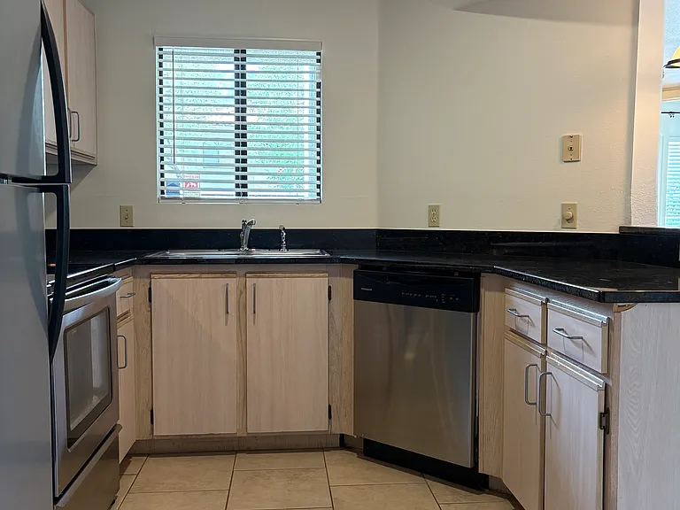5751 N Kolb Rd #16101 — Photo 13