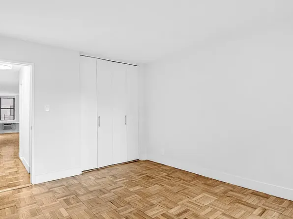 500a East 87th Street image 8 of 18