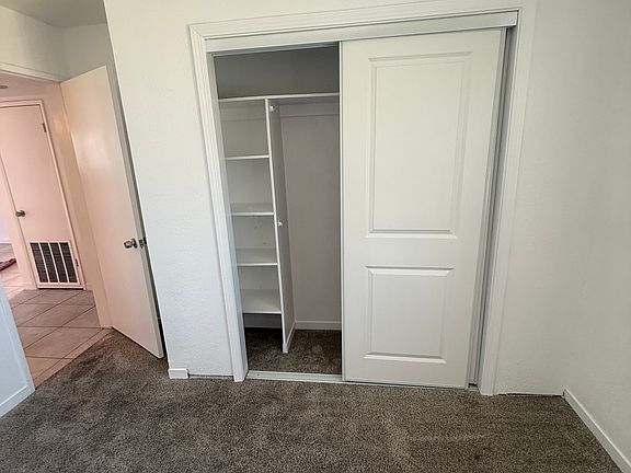 3rd image of 2270-2280 Northview Dr #22