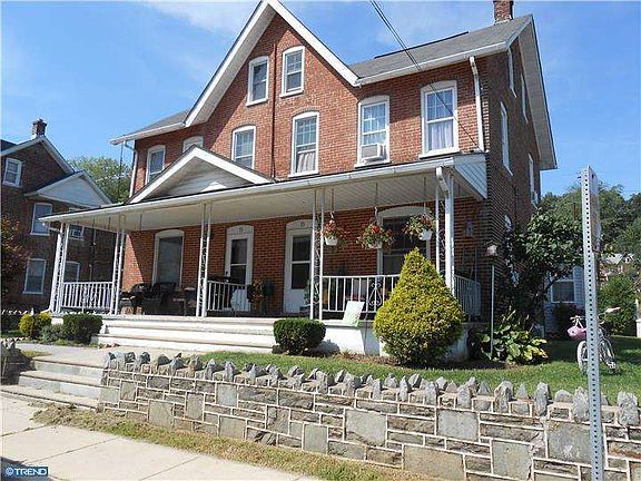 2nd image of 33 Spruce St