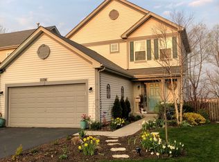 1124 Fawnlily Cir, Joliet, IL 60431