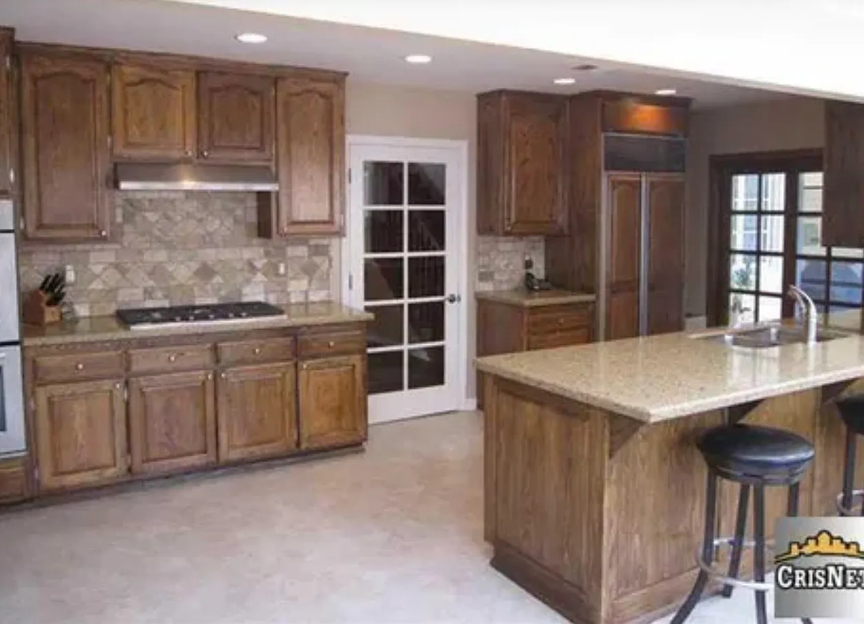 3 bed, 2.5 bath, 2700 sqft, $3,900 — Photo 3