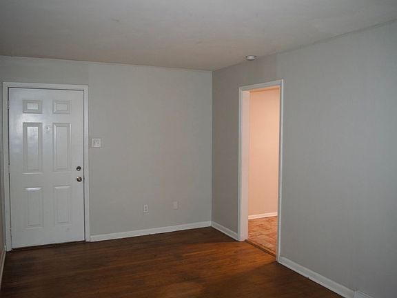 5th image of 603 N Old Highway 63 #105