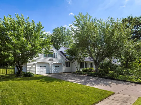 4427 Neptune Dr, Erie, PA 16506