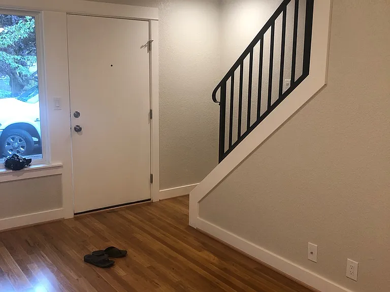 Taggart TownHouse Hardwood's, Patio, Park, Pets, Bike, Bus — Photo 28