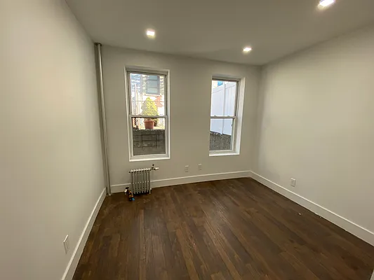 Rented by Ink Realty Services LLC | media 15