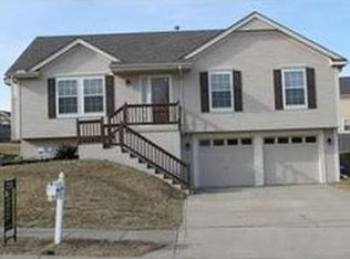 8536 N Gower Ave, Kansas City, MO 64154
