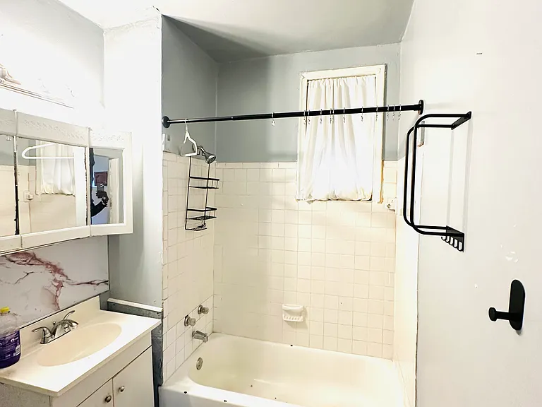 5711 Otis St #1F — Photo 6