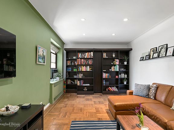 5th image of 686 2nd Ave #2H
