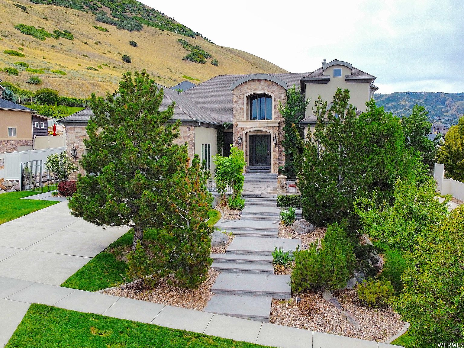 1936 E Stag Hill Cir, Draper, UT 84020 MLS 1898173 Zillow