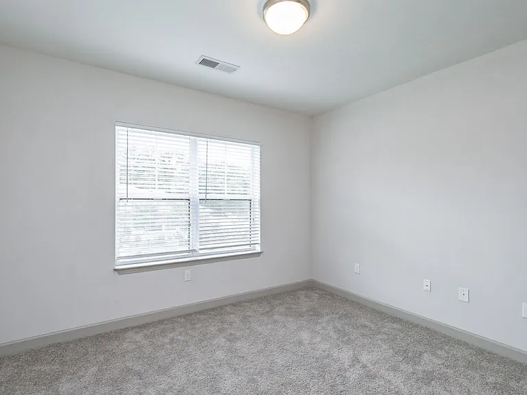 2918 North at Winstead Commons — Photo 13
