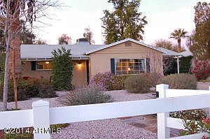 5th image of 3126 E Weldon Ave