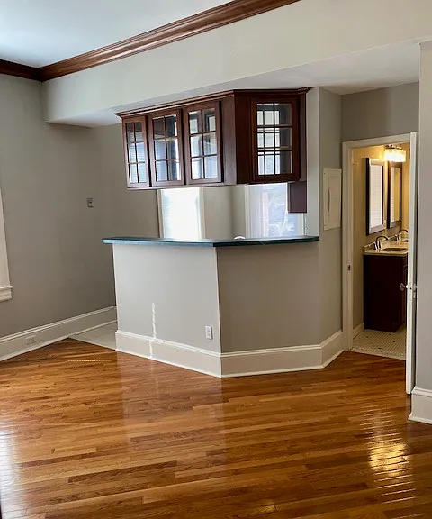 4243 Ridge Ave #2R — Photo 6