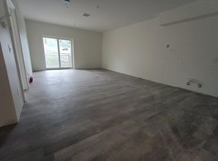 10 Franklin Ave APT 304, Revere, MA 02151