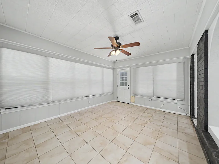 4106 Ermine Trl — Photo 7
