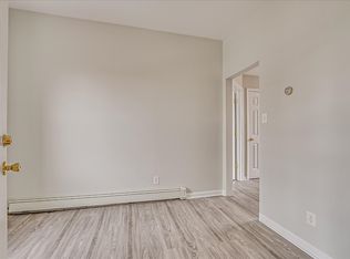 420 Division St #17380978, Perth Amboy, NJ 08861