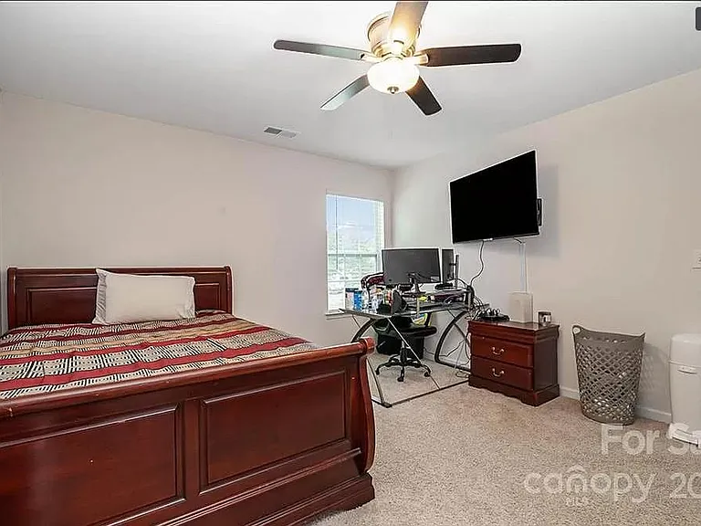 9807 Oak Barrel Ln — Photo 14