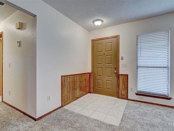 5th image of 12104 Briarlake Ct