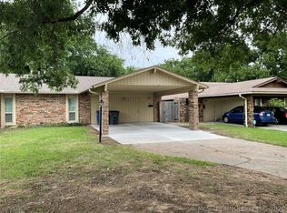 3228 S Lakewood Ave, Tulsa, OK 74135