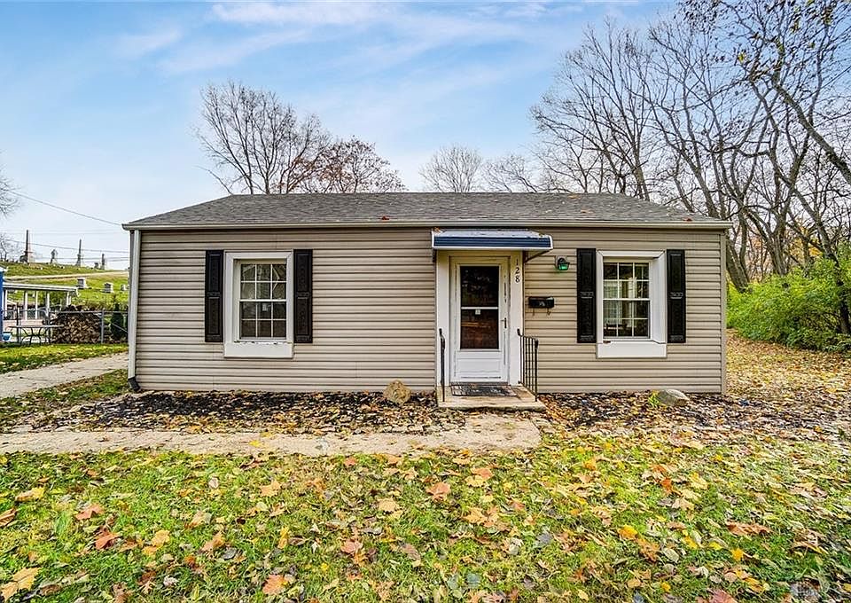 1st image of 128 Cole Ave