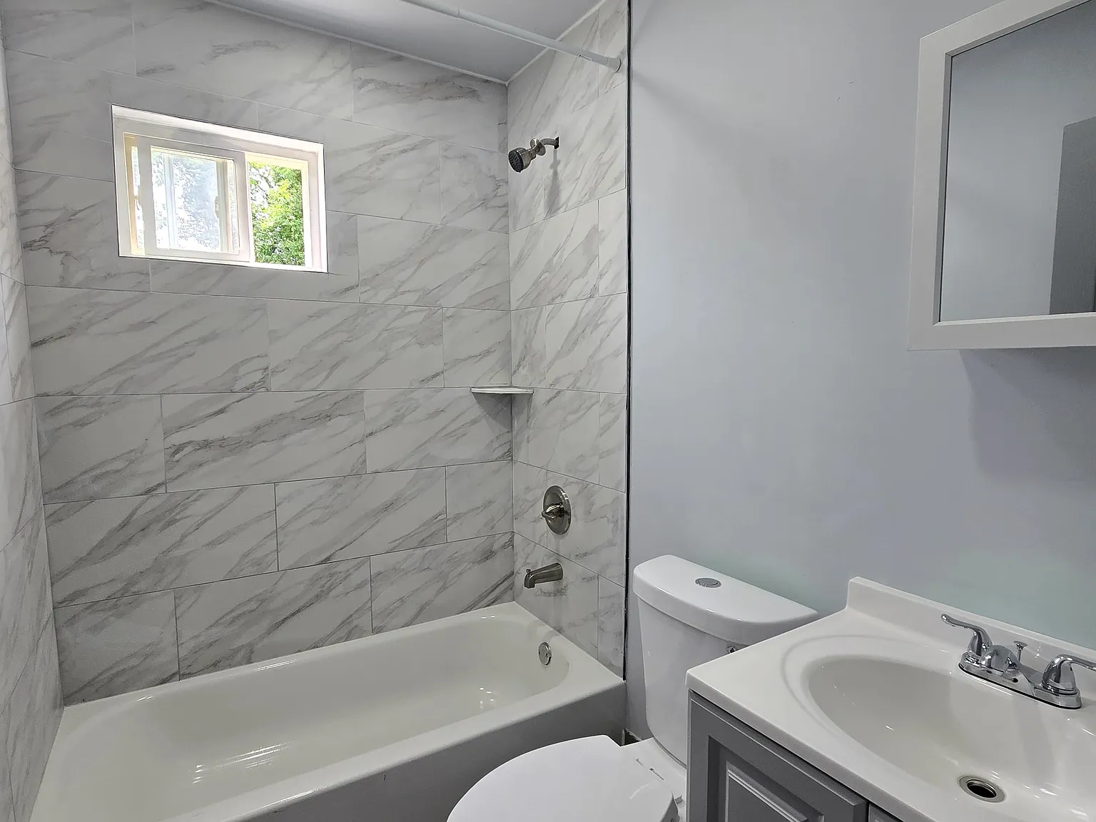 2 bed, $1,150 — Photo 2