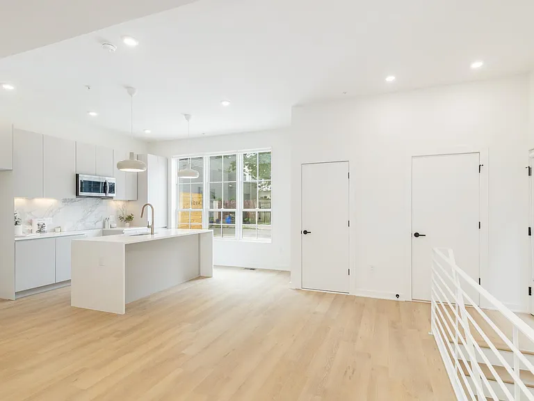 1424 Germantown Ave #3 — Photo 9