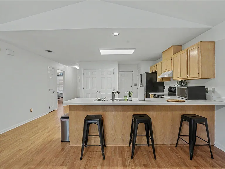 2576 Yarmouth Ln — Photo 20